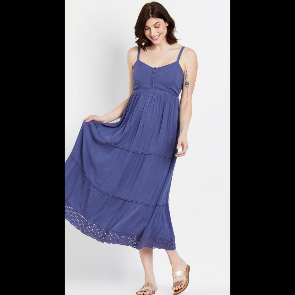 CROCHET DETAIL MATERNITY DRESS